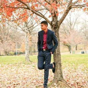 Meet your Posher, Crise